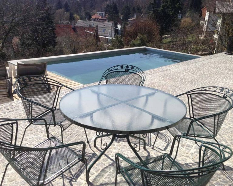 Granit - grau Kleinstein Terrasse und Poolumrandung