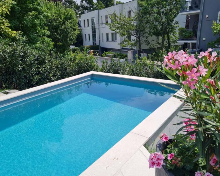 Kalkstein - Trieste Poolumrandung