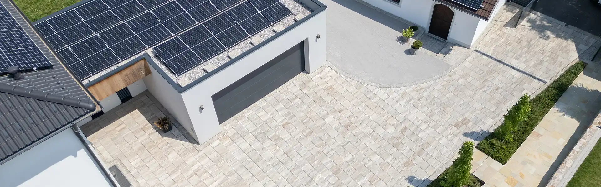 sgd - Gestaltung von Einfahrten - header Projekt Hauszugang und Stellflächen - Blick von oben